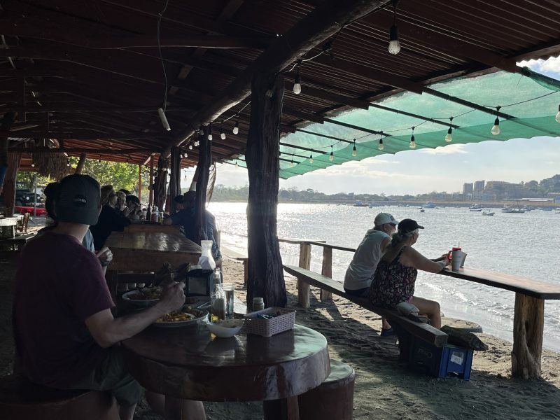 Estrela Azul, Flamingo CR